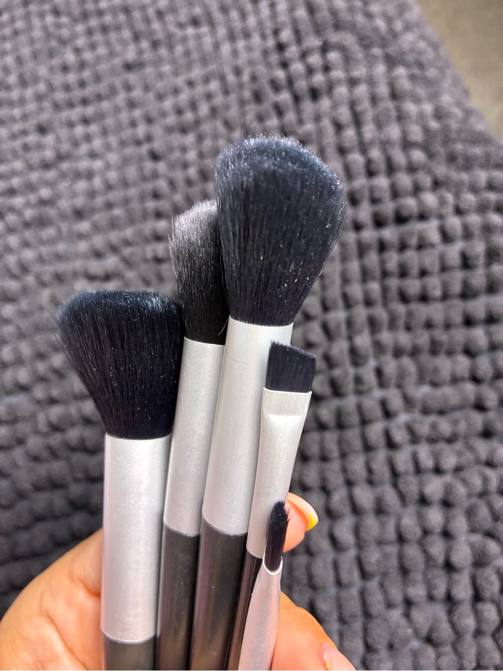 Women's Black and Silver Makeup Brush Set - Premium Face & Eye Brushes
